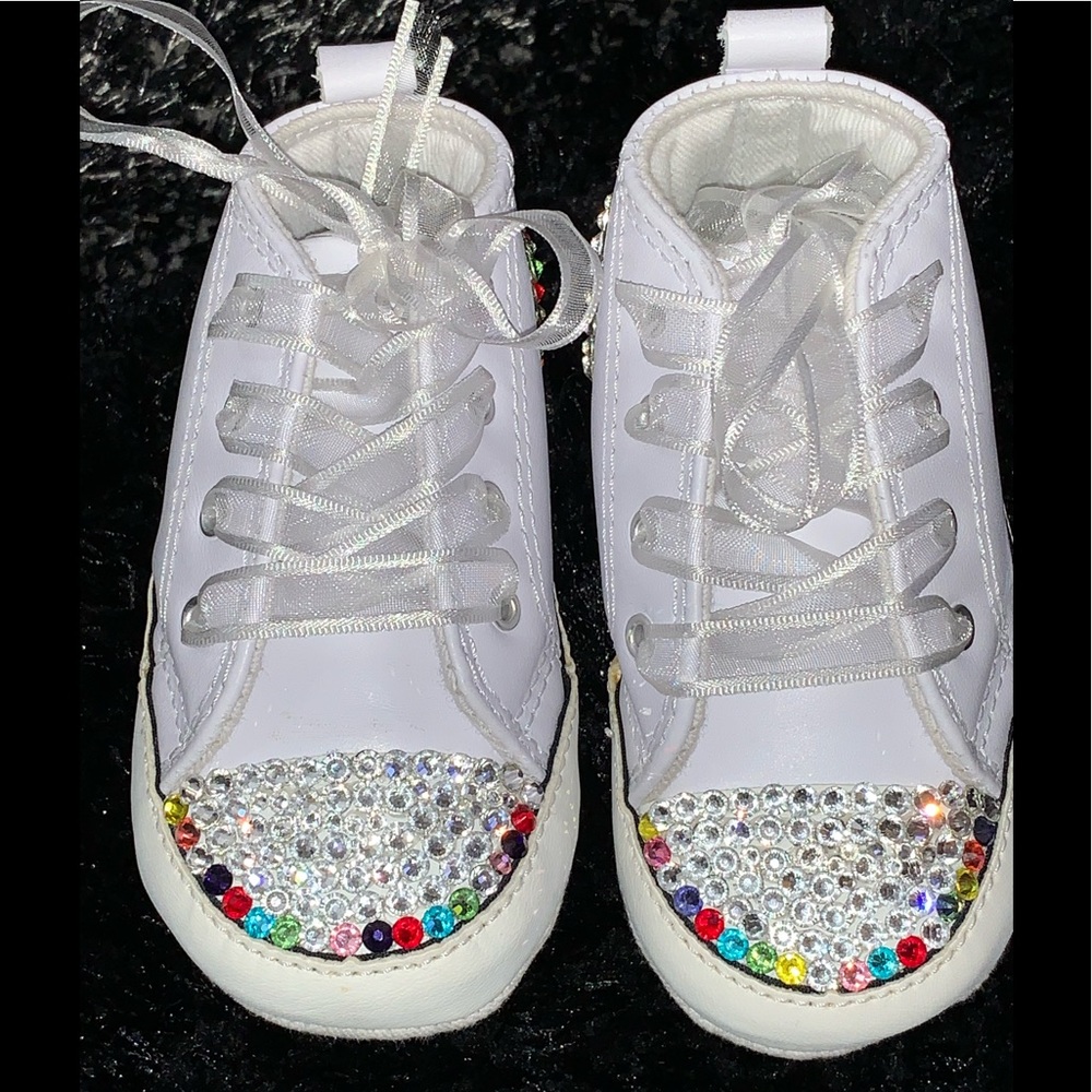 Genuine ✨Swarovski crystal✨ embellished converse❗️